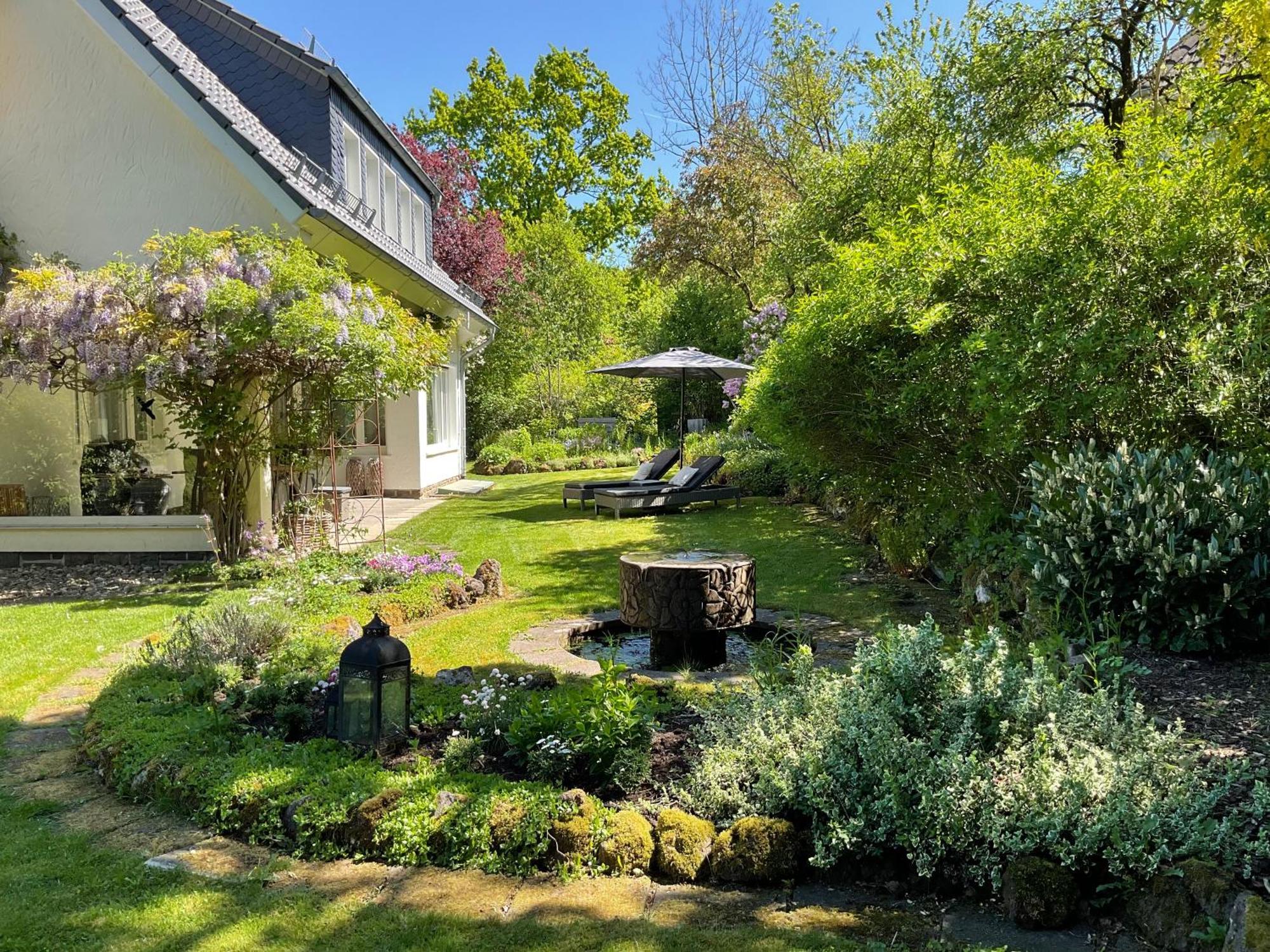Idyllische Stadtwohnung Im Gruenen Зиген Экстерьер фото